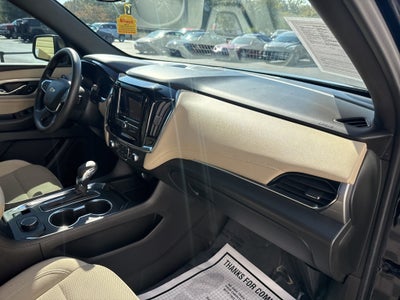 2022 Chevrolet Traverse LS