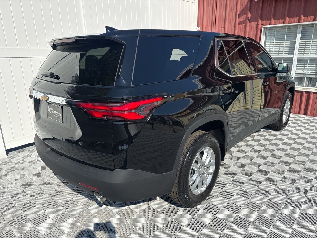 2022 Chevrolet Traverse LS