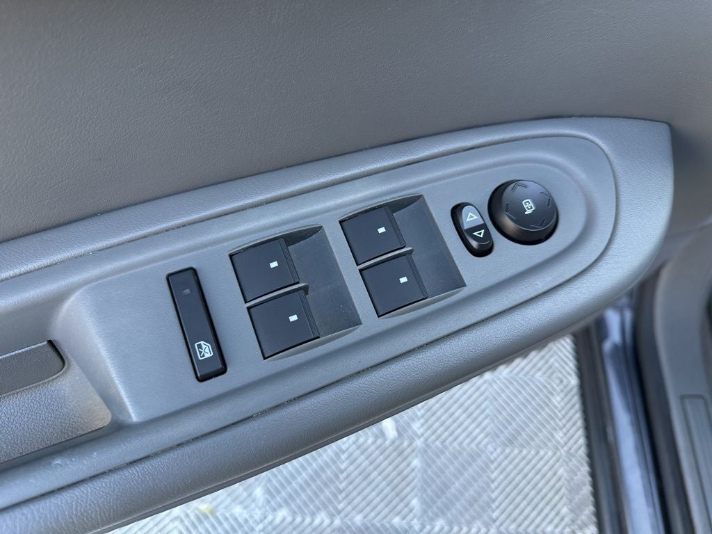 2013 Chevrolet Traverse LS