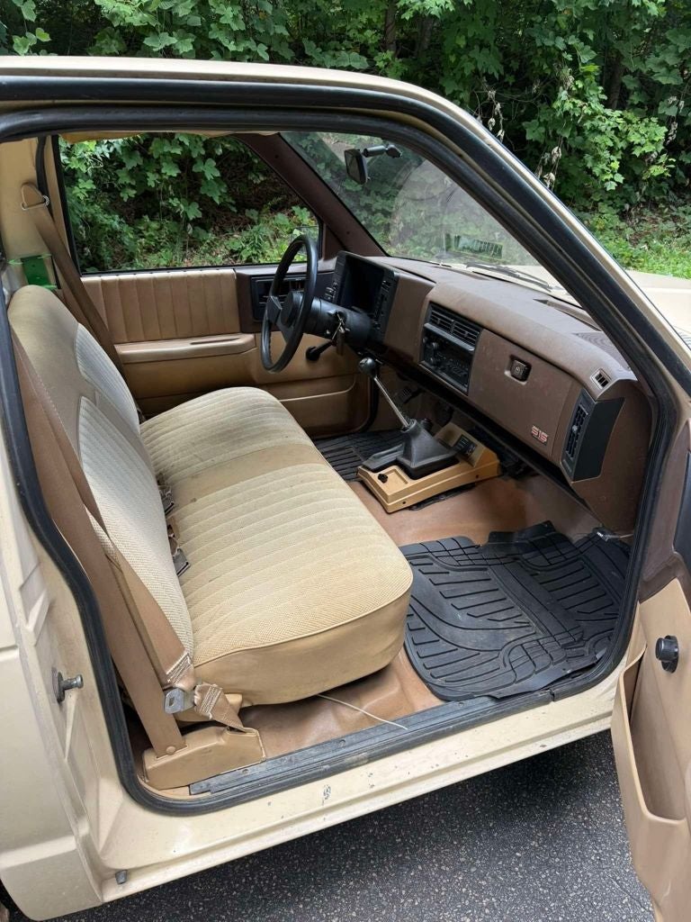 1986 GMC S15 Base