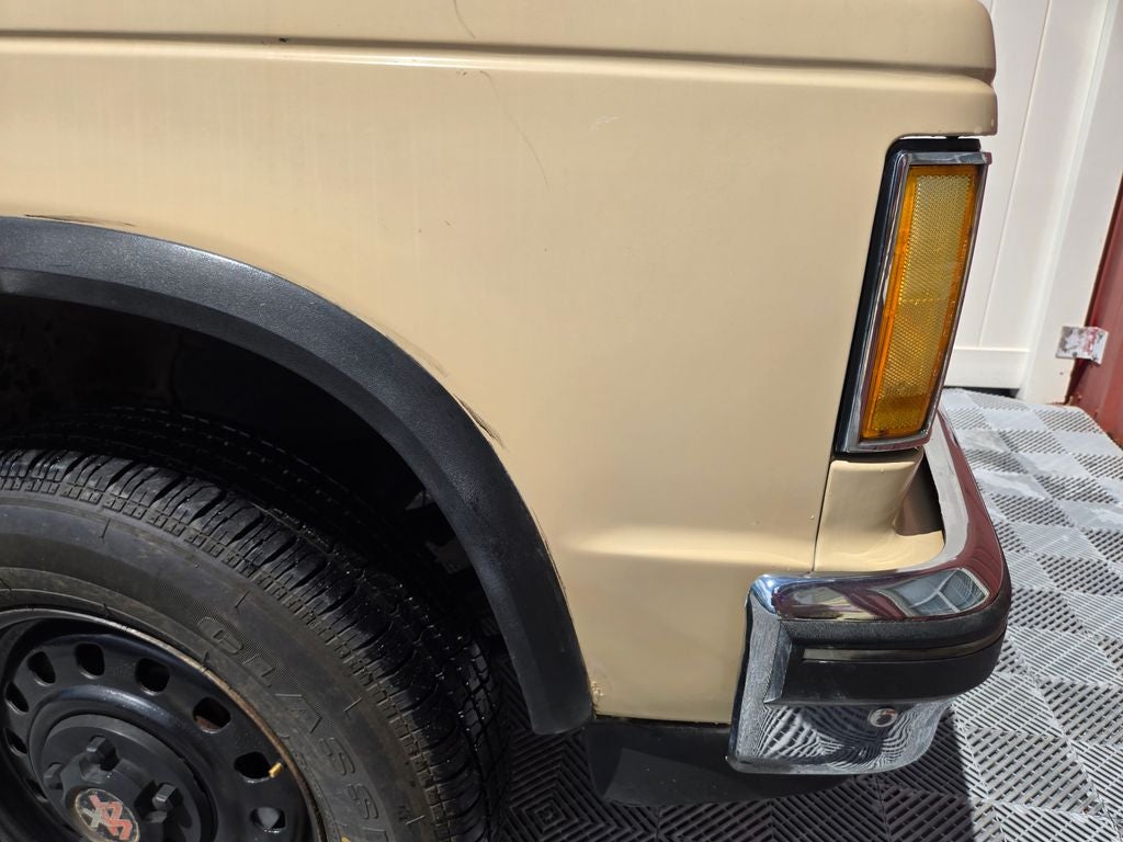 1986 GMC S15 Base