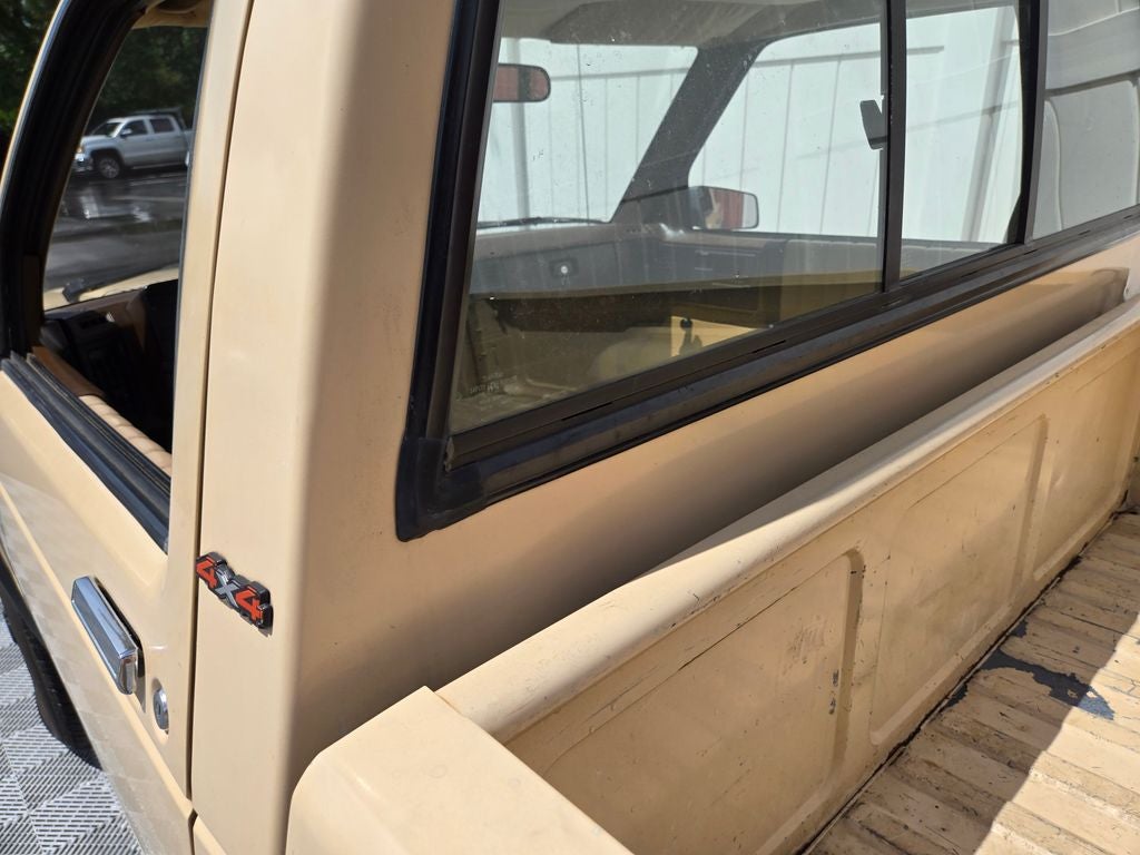 1986 GMC S15 Base