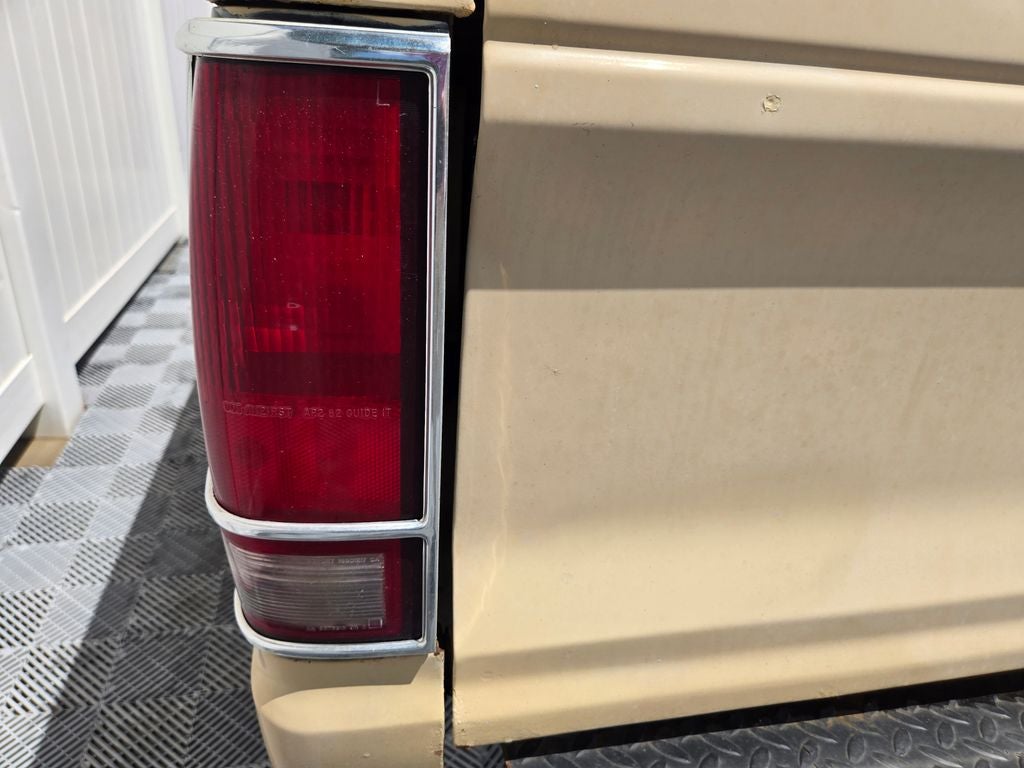1986 GMC S15 Base