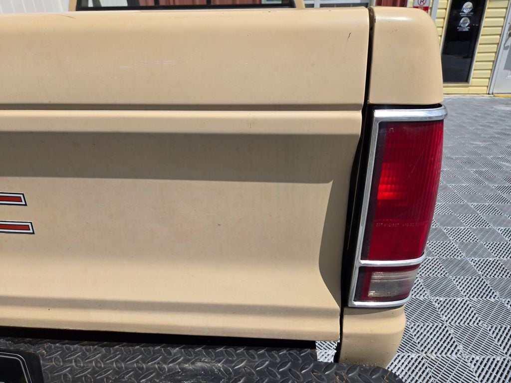 1986 GMC S15 Base