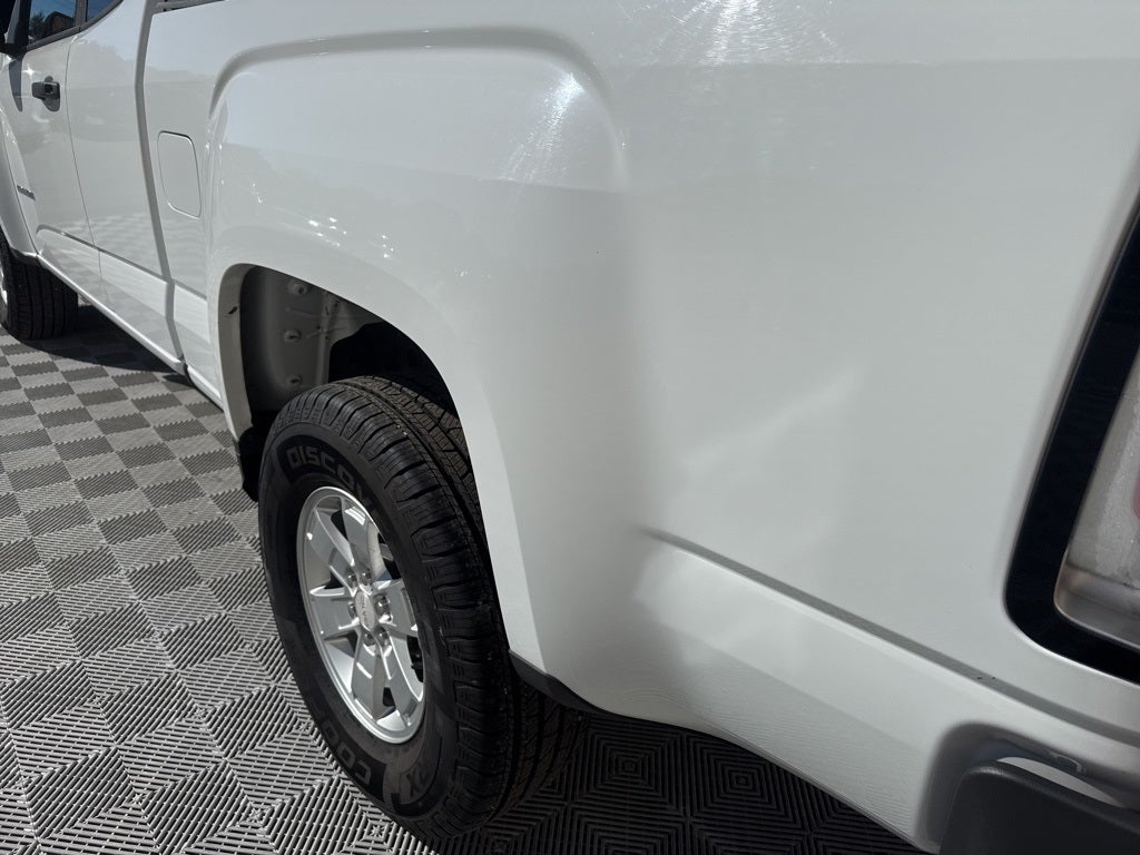 2017 GMC Canyon Base