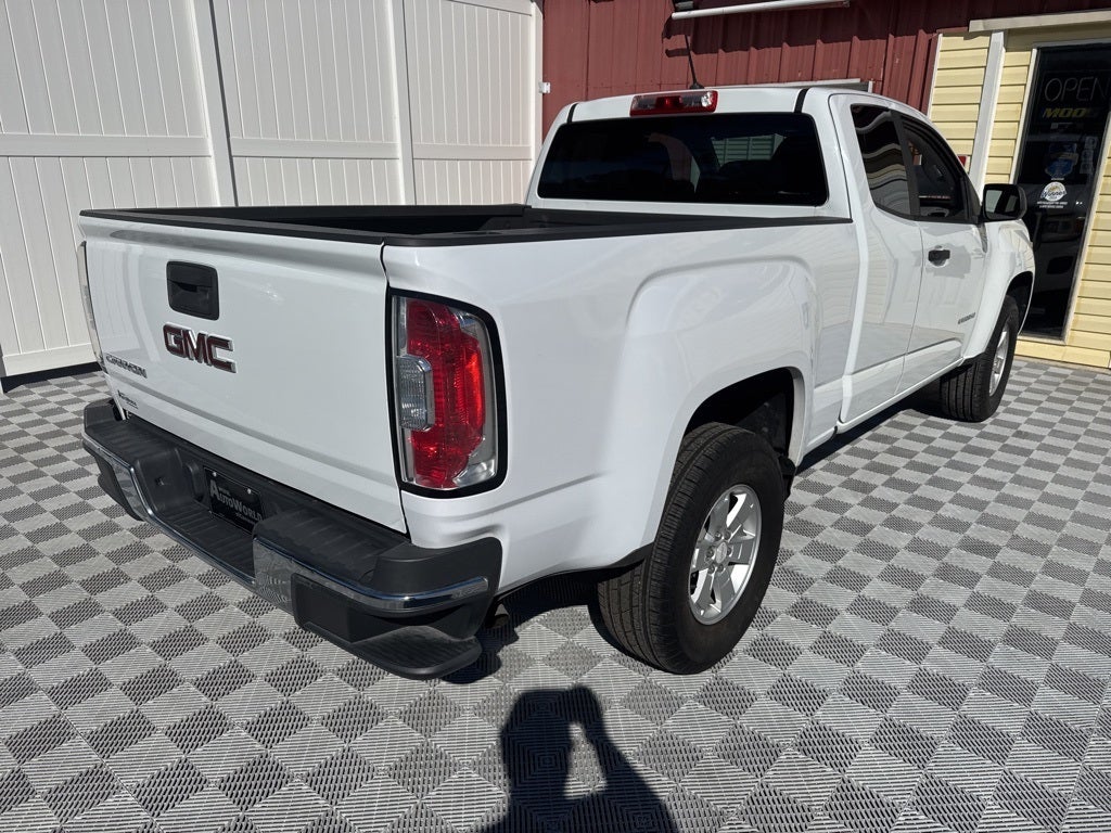 2017 GMC Canyon Base