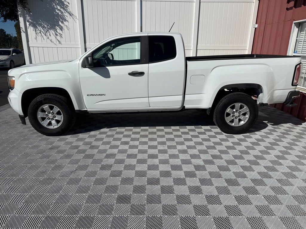 2017 GMC Canyon Base