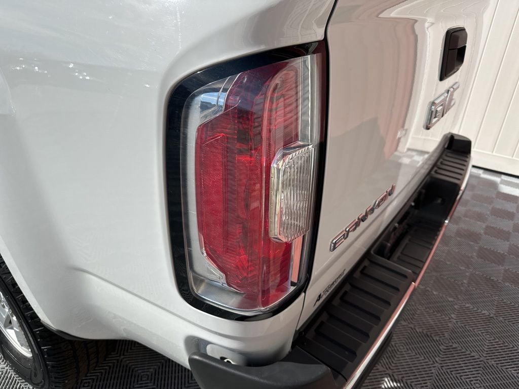 2020 GMC Canyon Base