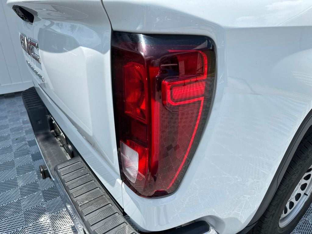2023 GMC Sierra 1500 Pro