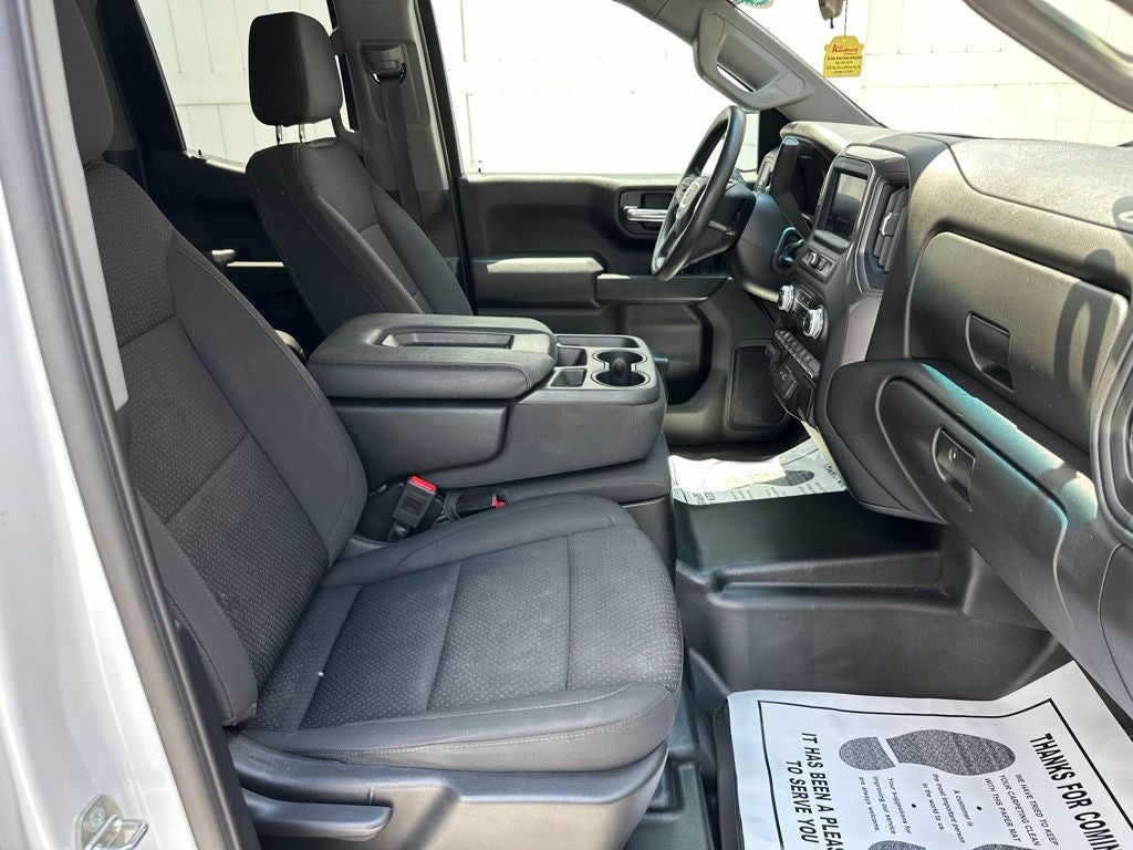 2023 GMC Sierra 1500 Pro