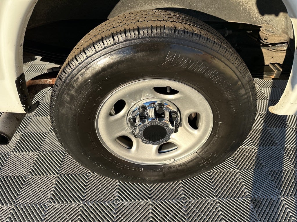 2019 GMC Savana 2500 Work Van