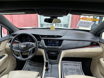 2017 Cadillac XT5 Luxury