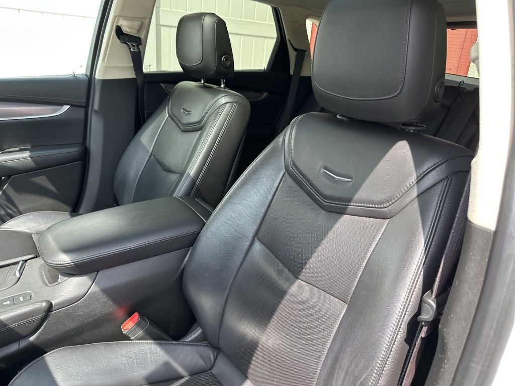 2017 Cadillac XT5 Premium Luxury