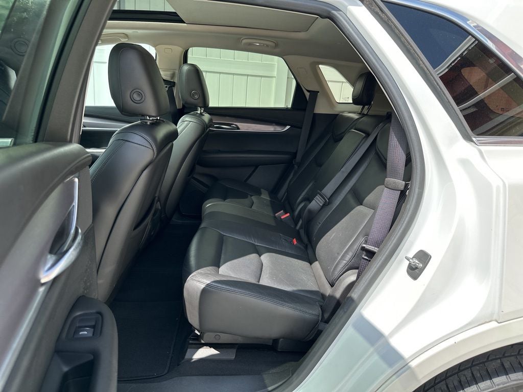 2017 Cadillac XT5 Premium Luxury