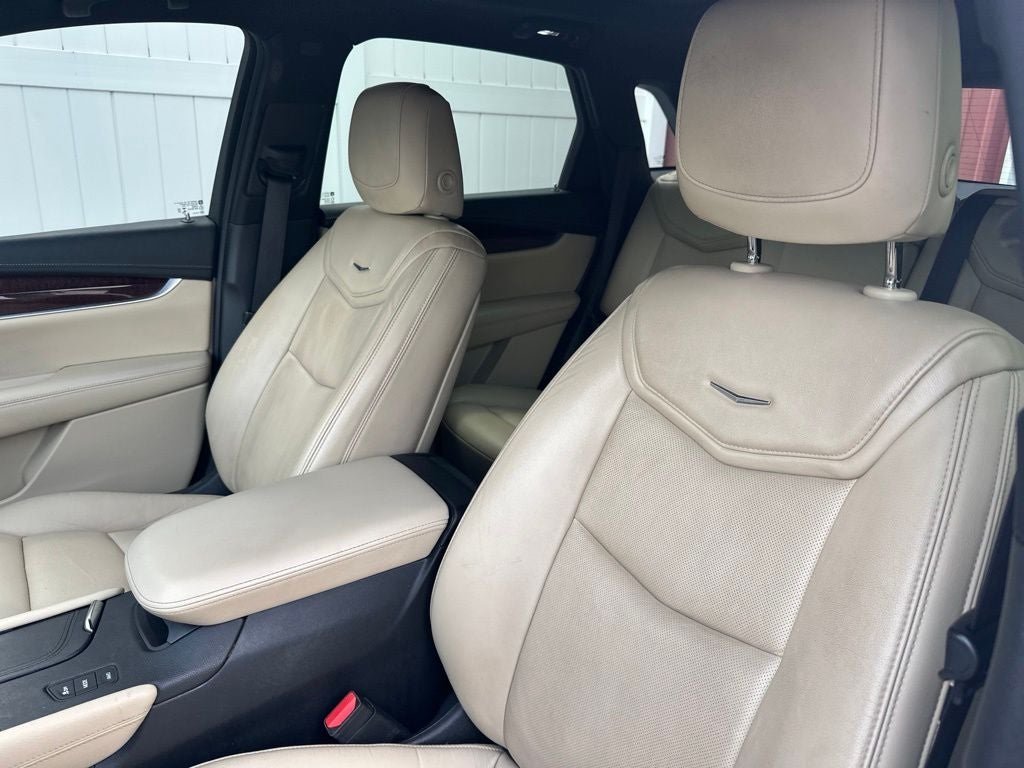 2019 Cadillac XT5 Luxury