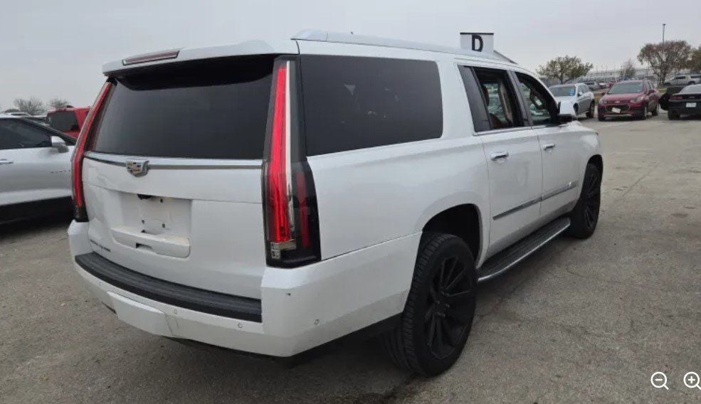 2018 Cadillac Escalade ESV Luxury