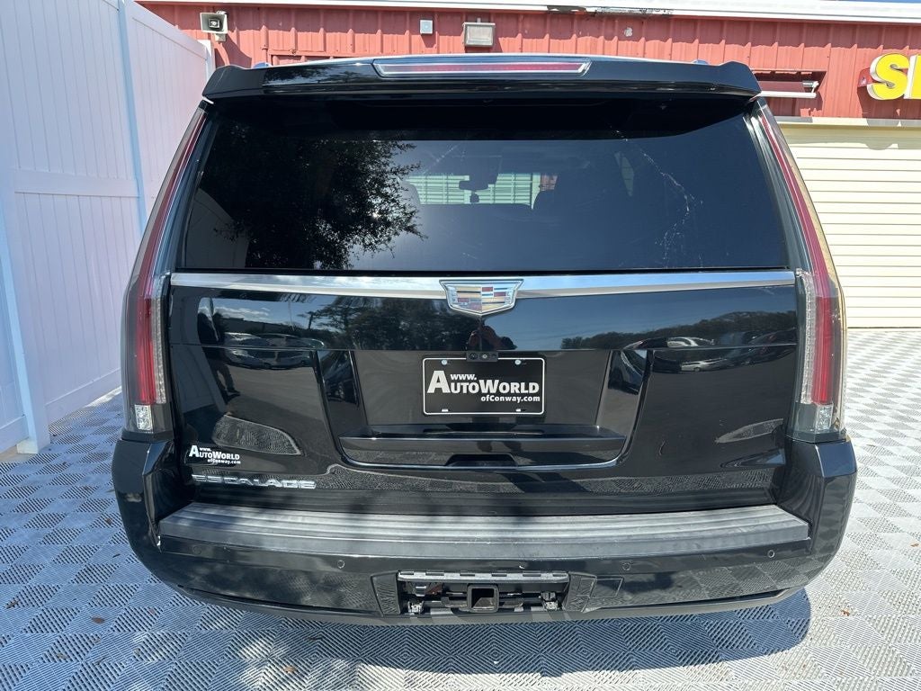 2017 Cadillac Escalade Luxury