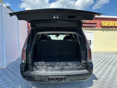 2017 Cadillac Escalade Luxury