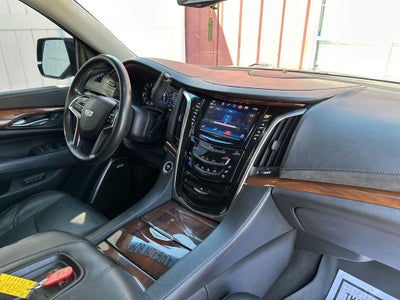 2017 Cadillac Escalade Luxury