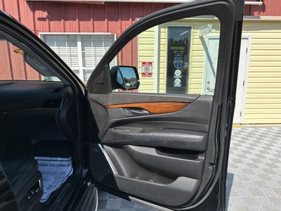 2017 Cadillac Escalade Luxury