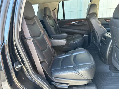 2017 Cadillac Escalade Luxury