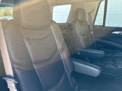 2017 Cadillac Escalade Luxury