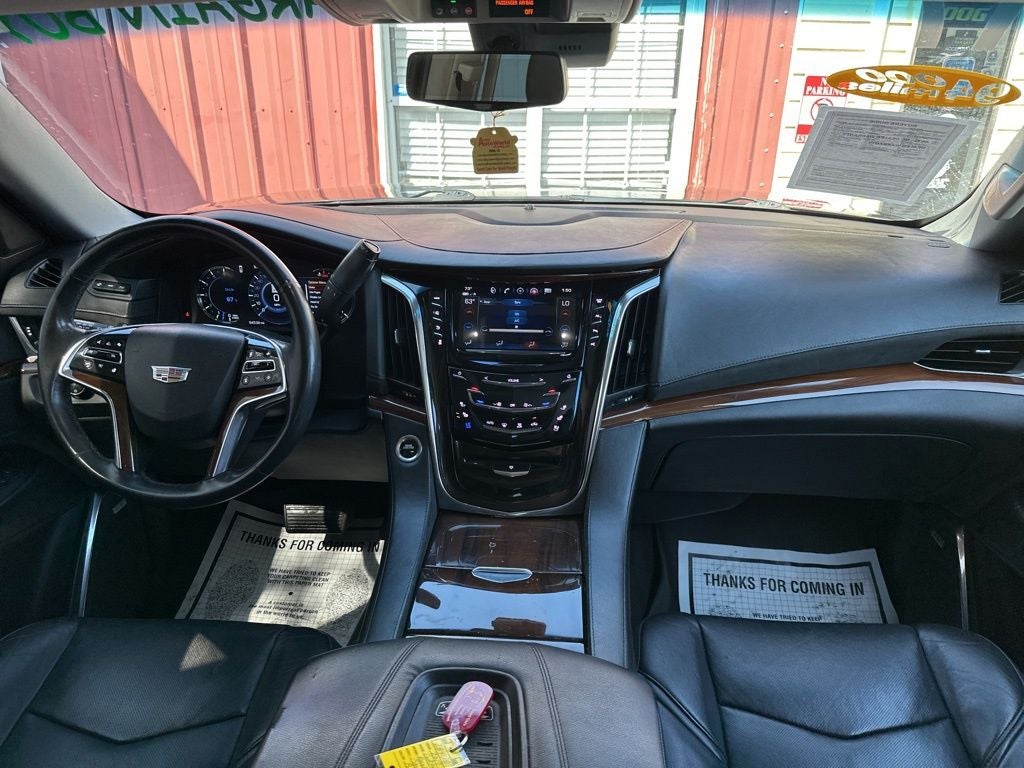 2017 Cadillac Escalade Luxury