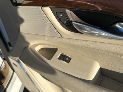 2017 Cadillac Escalade Premium Luxury