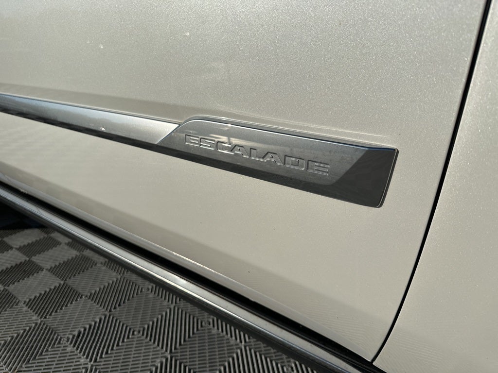 2017 Cadillac Escalade Premium Luxury