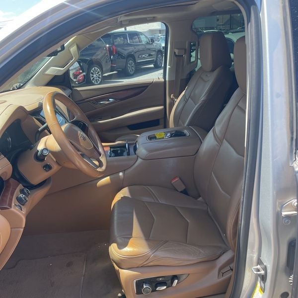 2016 Cadillac Escalade Platinum Edition
