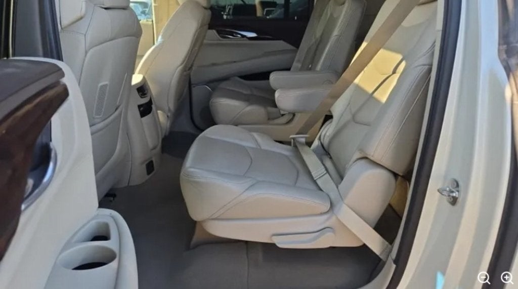 2015 Cadillac Escalade ESV Luxury