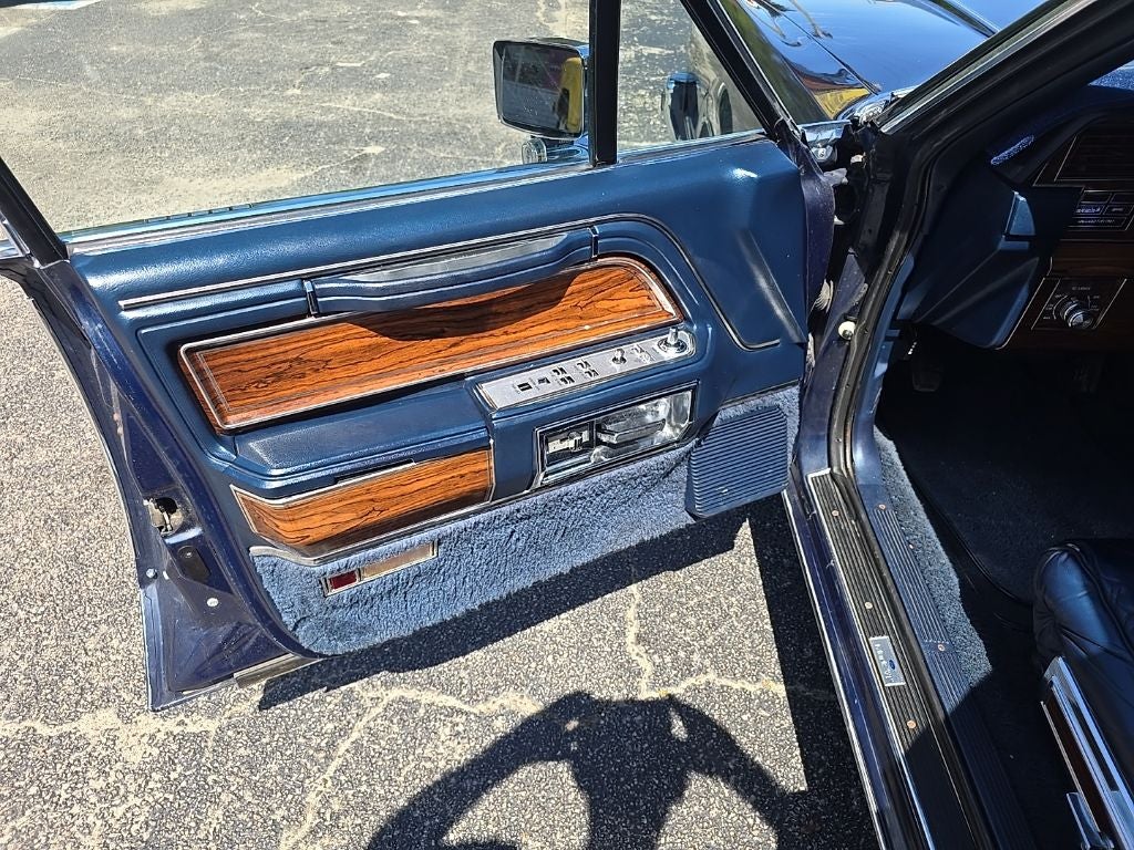 1981 Lincoln Mark VII Base