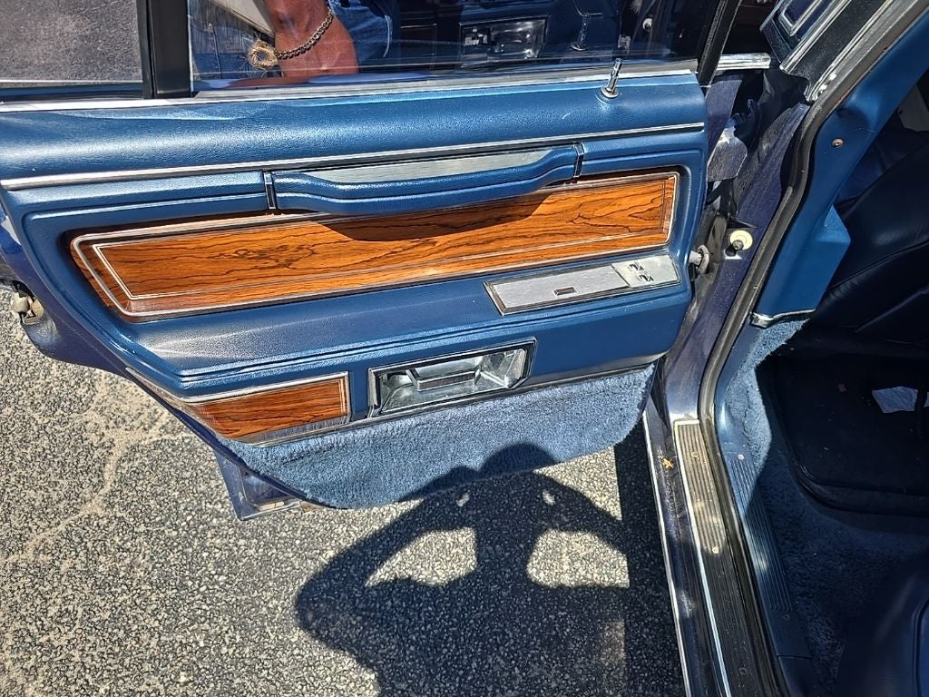 1981 Lincoln Mark VII Base