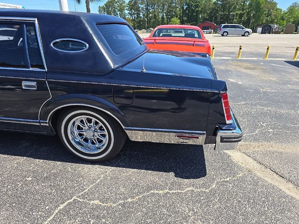1981 Lincoln Mark VII Base