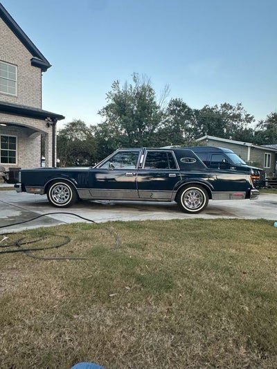 1983 Lincoln Mark VII Base