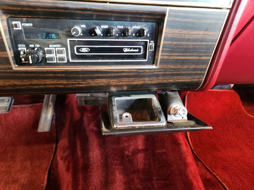 1983 Lincoln Mark VI Base