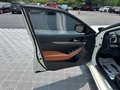 2020 Nissan Maxima Platinum