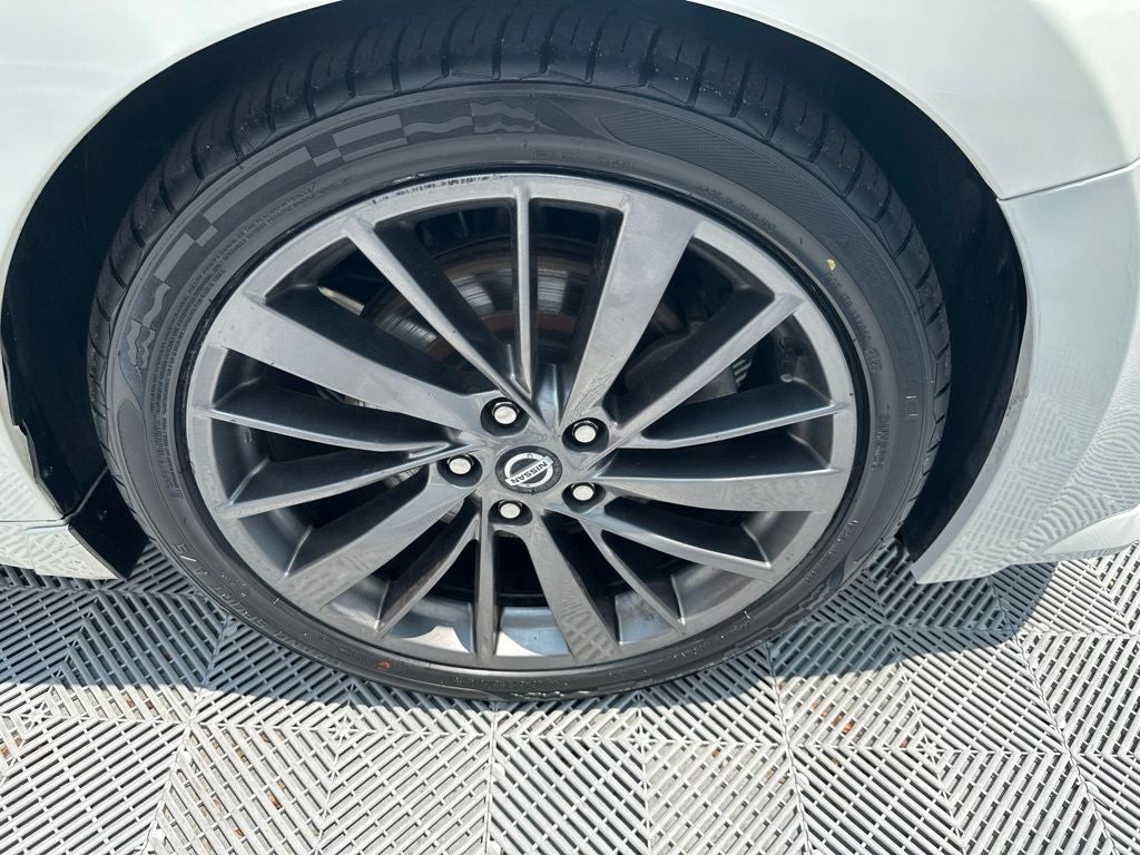 2020 Nissan Maxima Platinum
