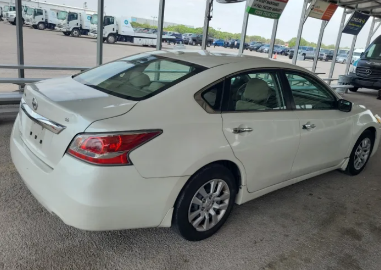 2015 Nissan Altima 2.5 S