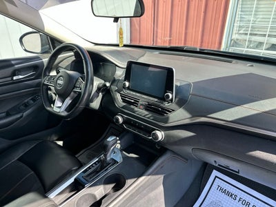 2021 Nissan Altima 2.5 SR