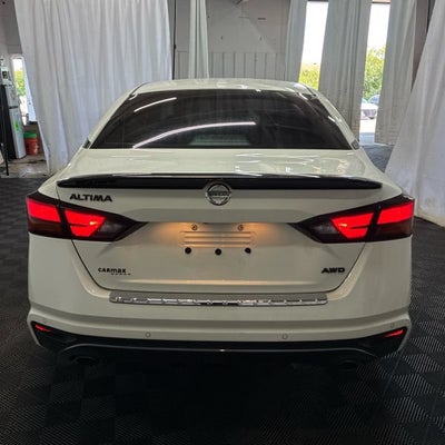 2022 Nissan Altima 2.5 SR