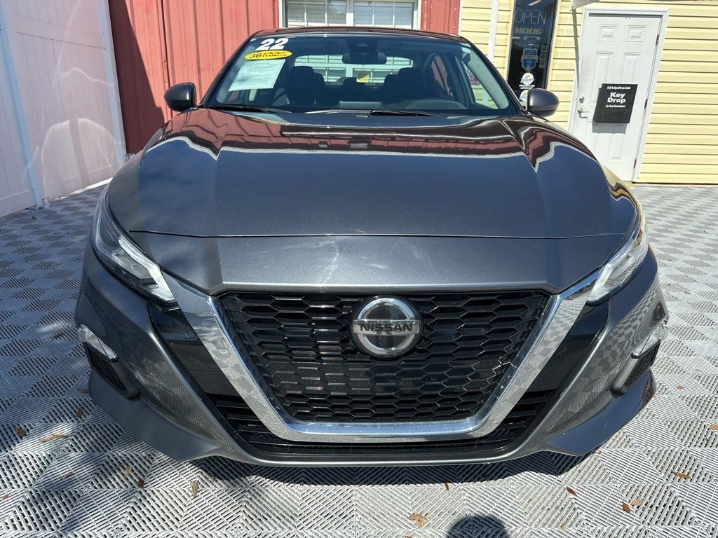 2022 Nissan Altima 2.5 SV
