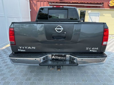 2011 Nissan Titan SV