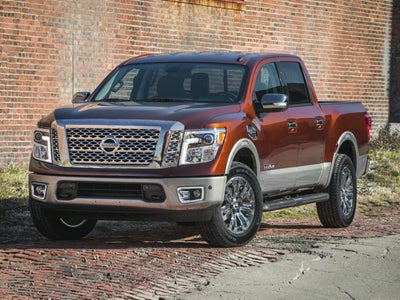 2017 Nissan Titan Base