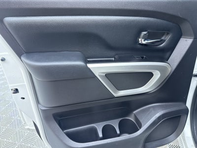 2019 Nissan Titan SV