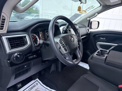 2019 Nissan Titan SV