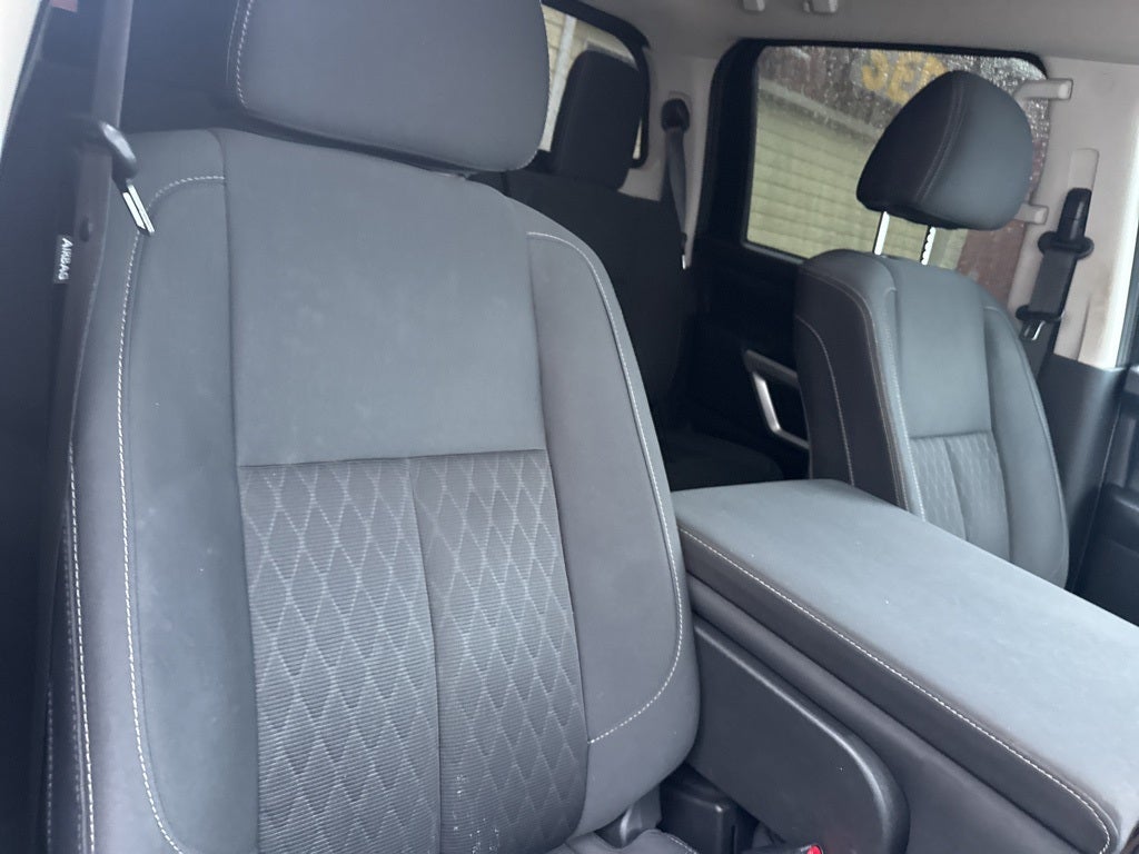 2019 Nissan Titan SV