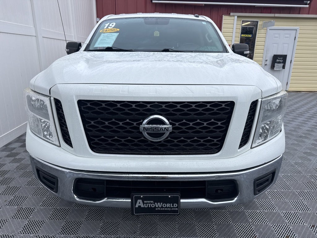 2019 Nissan Titan SV
