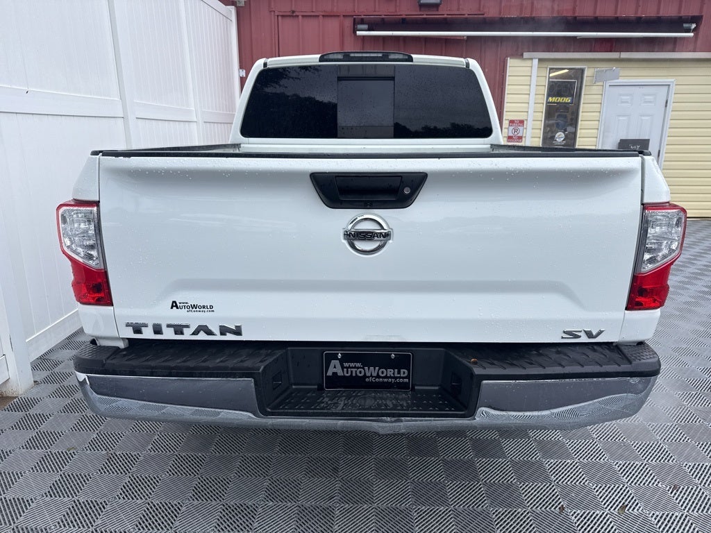 2019 Nissan Titan SV