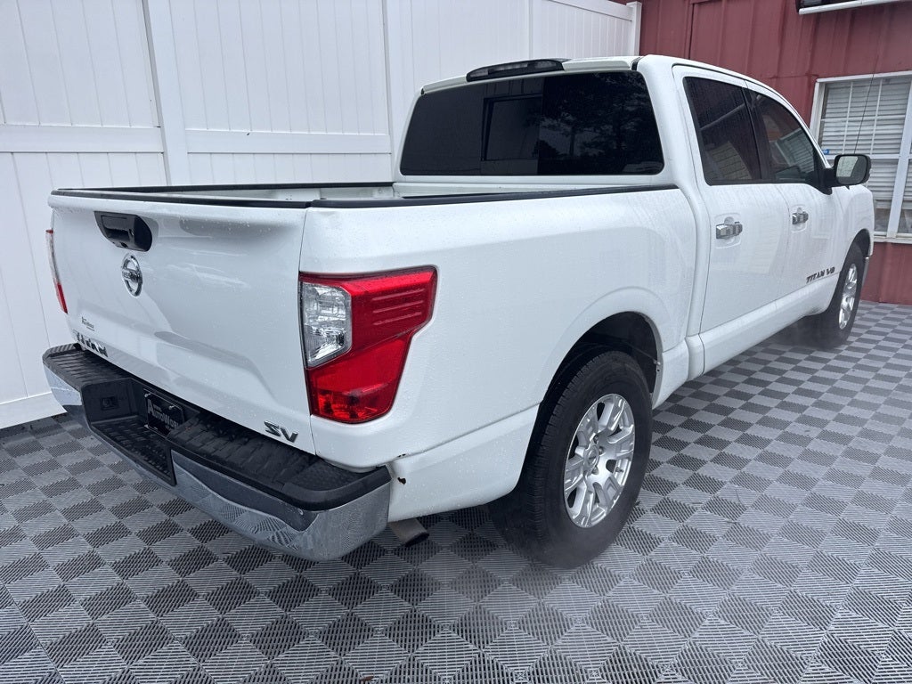2019 Nissan Titan SV